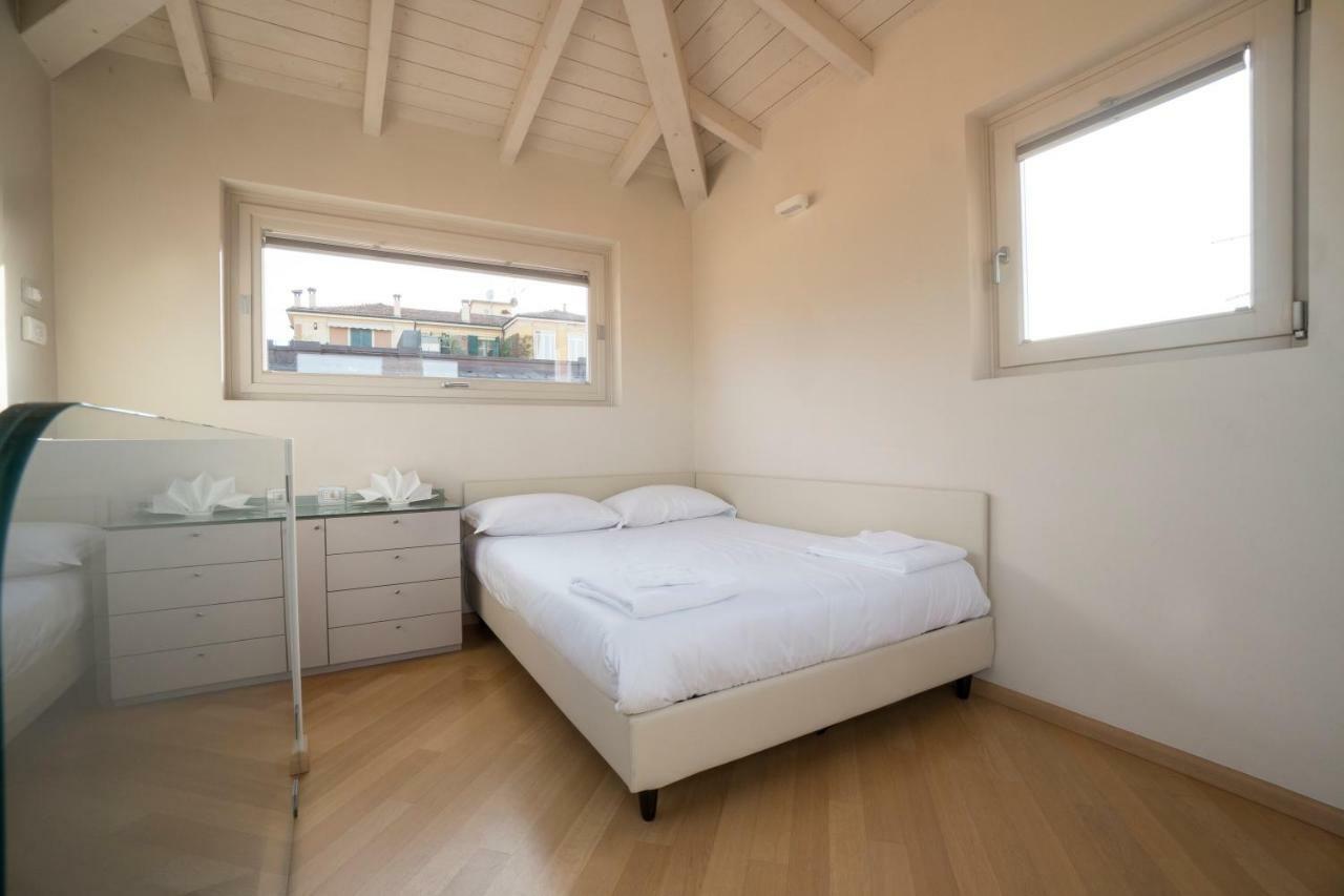 Bologna Altana Deluxe Apartment Luaran gambar